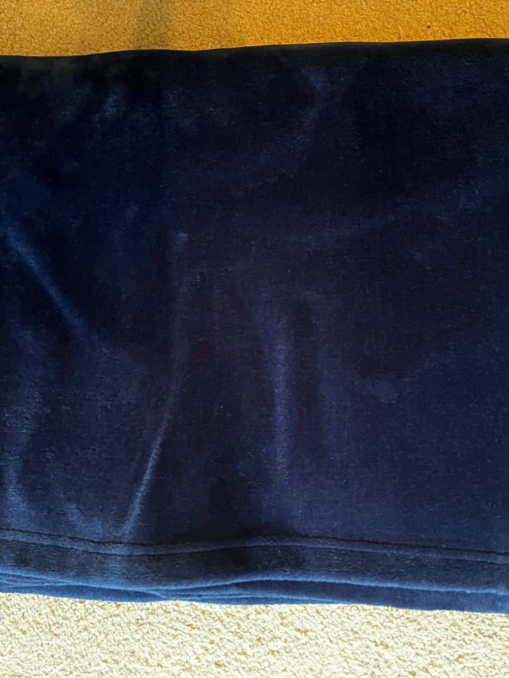Navy blue velvet plush blanket - LNC